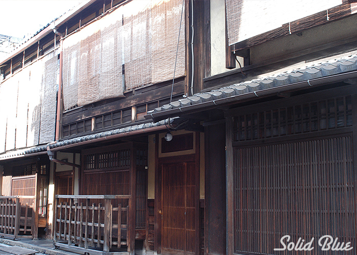 京都らしい格子戸の家